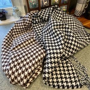 Cashmink Hounds Tooth Italian Scarves 1 black and white and 1 brown and white